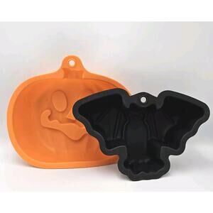 Halloween Bat and Pumpkin Silicon Mold Baking Set‎ Of 2